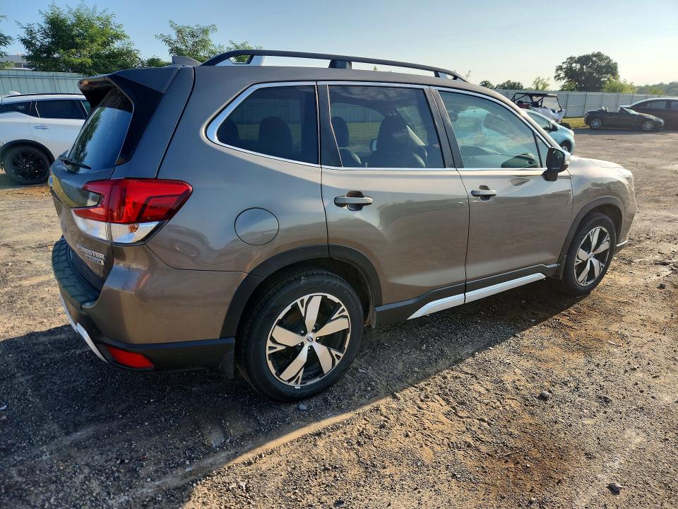62090366 :رقم المزاد ، JF2SKAXC3LH416169 vin ، 2020 Subaru Forester مزاد بيع