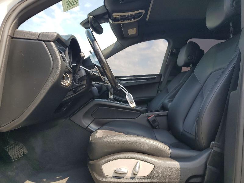60586846 :رقم المزاد ، WP1AA2A59HLB02350 vin ، 2017 Porsche Macan مزاد بيع