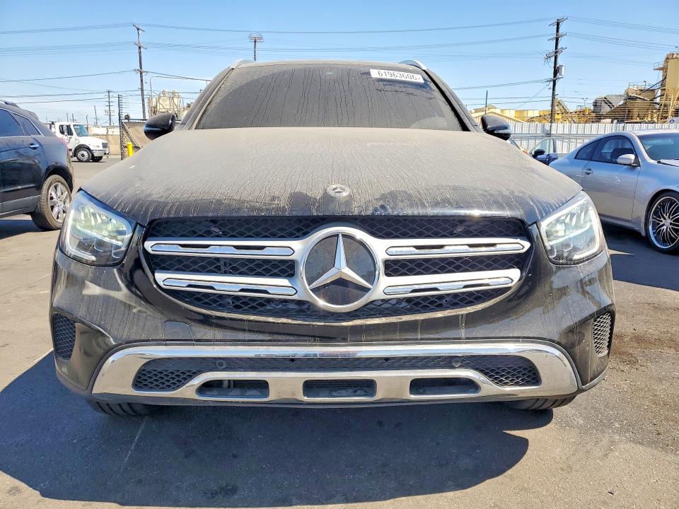 61963606 :رقم المزاد ، W1N0G8DBXMF912510 vin ، 2021 Mercedes-benz Glc مزاد بيع