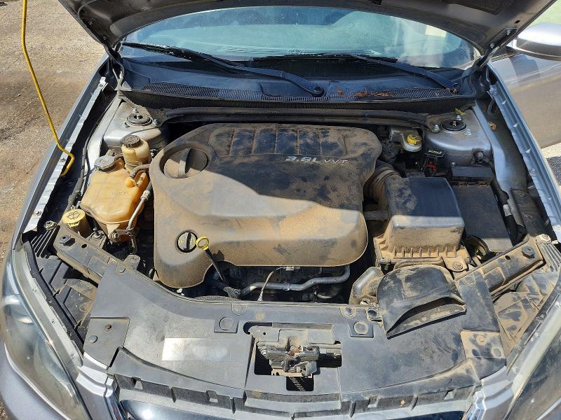 2014 Chrysler 200 მანქანა იყიდება აუქციონზე, vin: 1C3CCBCG5EN136115, აუქციონის ნომერი: 60974346