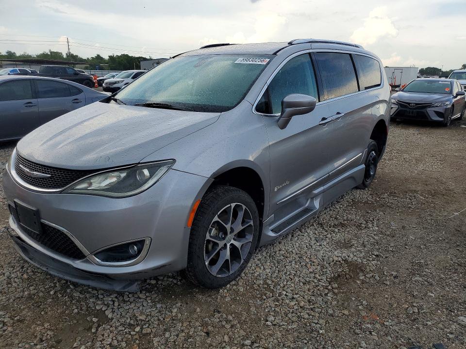 2017 Chrysler Pacifica მანქანა იყიდება აუქციონზე, vin: 2C4RC1EG7HR739751, აუქციონის ნომერი: 59830256