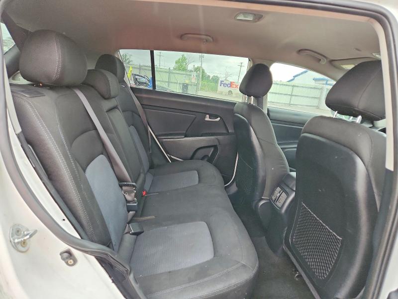 61802886 :رقم المزاد ، KNDPBCAC6G7840336 vin ، 2016 Kia Sportage مزاد بيع
