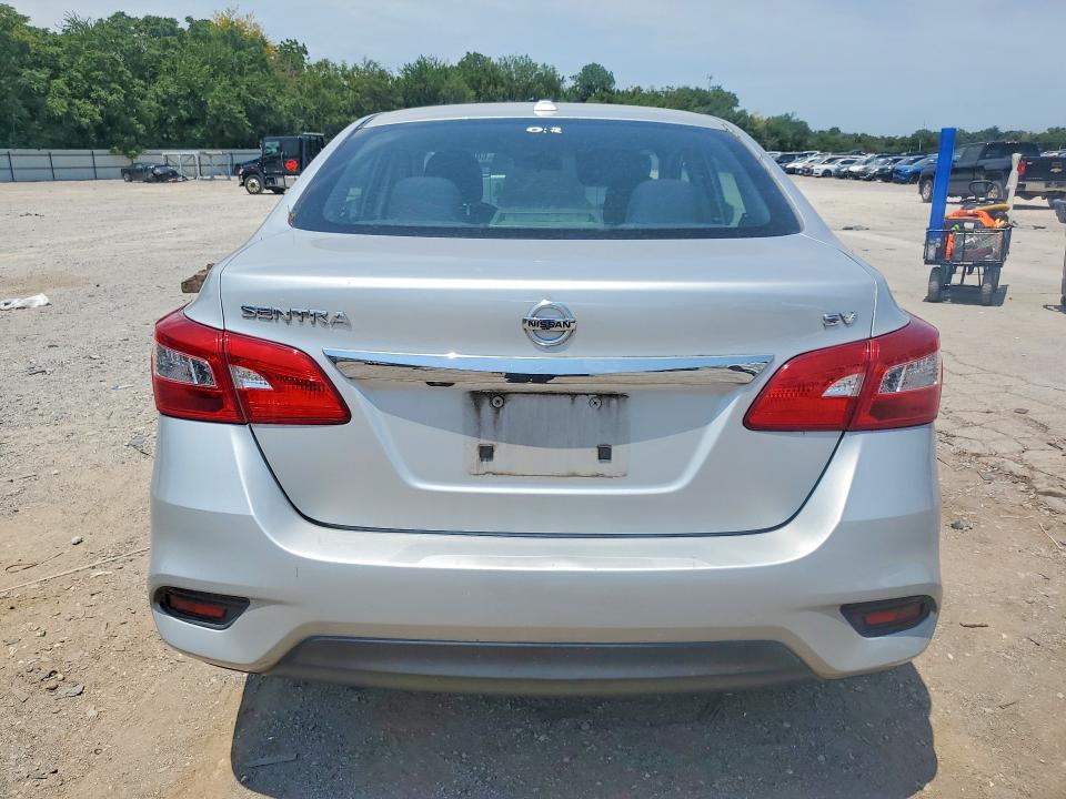 2017 Nissan Sentra მანქანა იყიდება აუქციონზე, vin: 3N1AB7AP8HL656936, აუქციონის ნომერი: 60238156