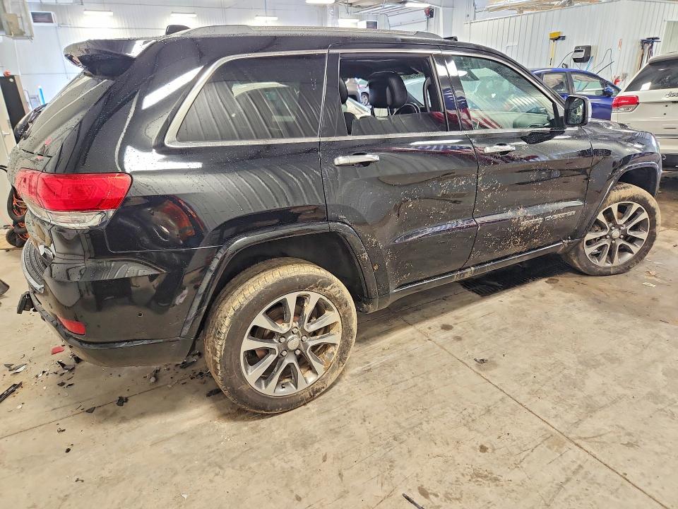 60397906 :رقم المزاد ، 1C4RJFCG3JC221043 vin ، 2018 Jeep Grand Cherokee مزاد بيع