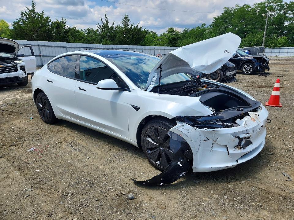 2026 Tesla Model 3 მანქანა იყიდება აუქციონზე, vin: 5YJ3E1EB2TF121214, აუქციონის ნომერი: 62868586