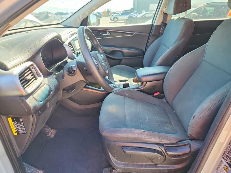 2017 Kia Sorento მანქანა იყიდება აუქციონზე, vin: 5XYPGDA5XHG233272, აუქციონის ნომერი: 63509146