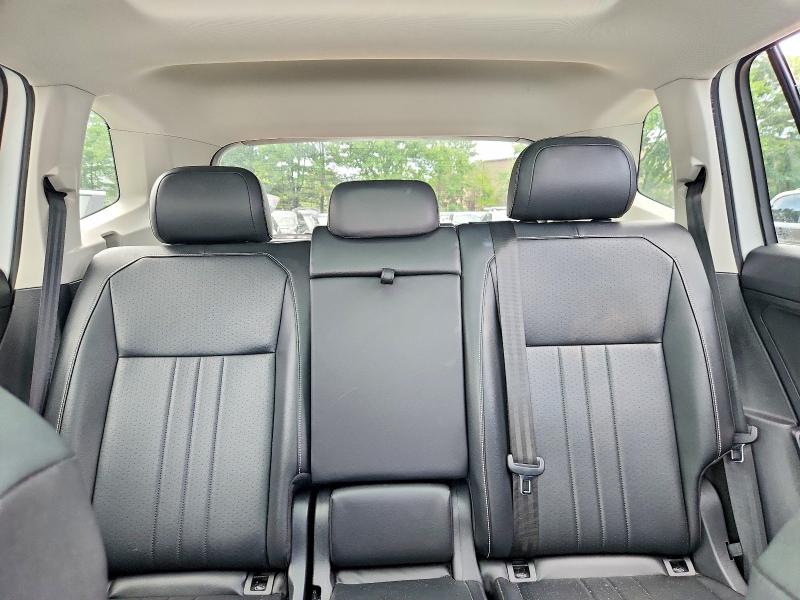 Продажа на аукционе авто 2022 Volkswagen Tiguan, vin: 3VV2B7AX2NM112859, номер лота: 62594096
