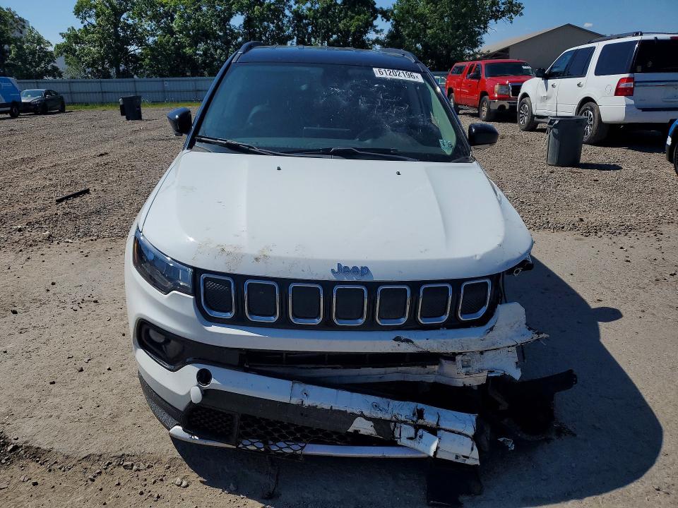 61202196 :رقم المزاد ، 3C4NJDCB9NT183559 vin ، 2022 Jeep Compass مزاد بيع