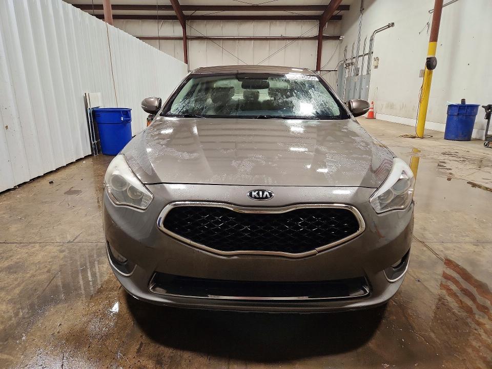 60433656 :رقم المزاد ، KNALN4D72F5169295 vin ، 2015 Kia Cadenza مزاد بيع