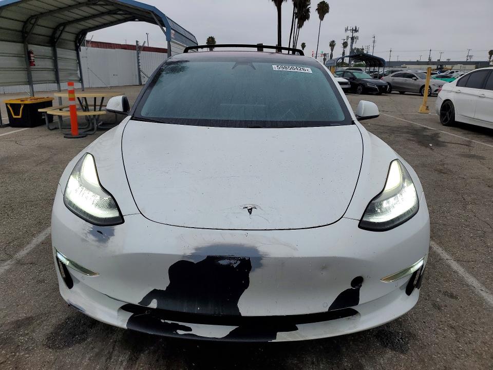 Продажа на аукционе авто 2018 Tesla Model 3, vin: 5YJ3E1EA8JF005813, номер лота: 59850426