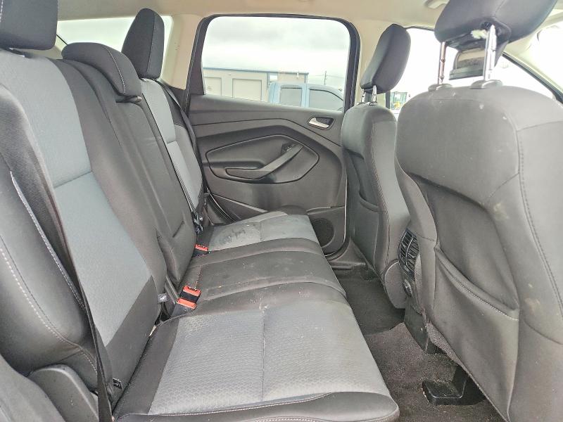 62616516 :رقم المزاد ، 1FMCU9GD5JUB57947 vin ، 2018 Ford Escape مزاد بيع