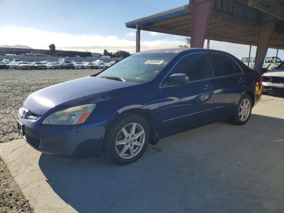 2004 Honda Accord მანქანა იყიდება აუქციონზე, vin: 1HGCM66524A086372, აუქციონის ნომერი: 62660686