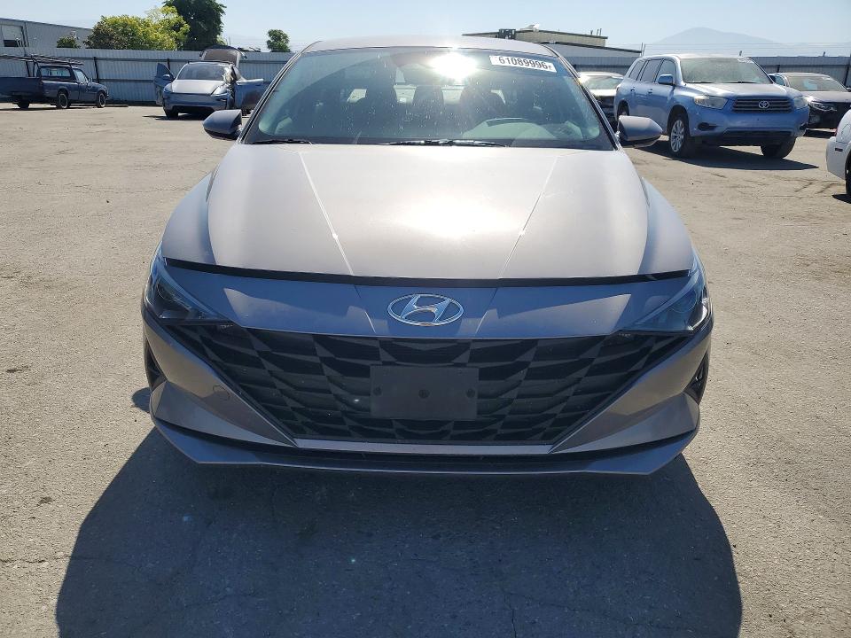 2022 Hyundai Elantra მანქანა იყიდება აუქციონზე, vin: KMHLM4AG1NU312487, აუქციონის ნომერი: 61089996