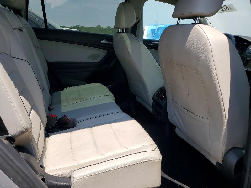 Продажа на аукционе авто 2019 Volkswagen Tiguan, vin: 3VV4B7AX8KM194956, номер лота: 62245826