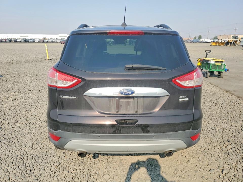 62086246 :رقم المزاد ، 1FMCU9H92DUB15217 vin ، 2013 Ford Escape مزاد بيع