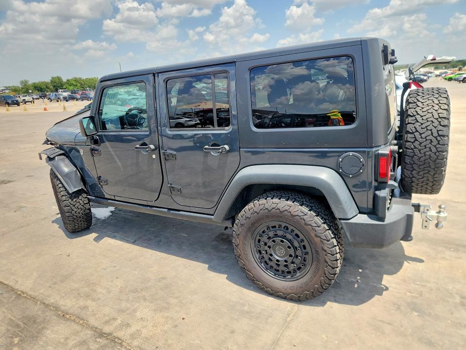 63341826 :رقم المزاد ، 1C4BJWDG7HL621178 vin ، 2017 Jeep Wrangler Unlimited مزاد بيع