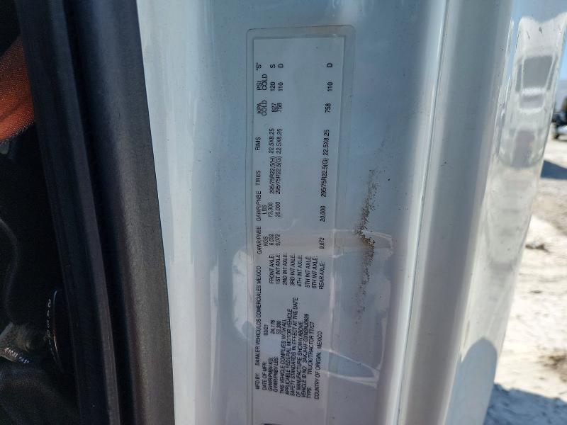 2022 Freightliner Cascadia 126 მანქანა იყიდება აუქციონზე, vin: 3AKJHHFGXNSNJ0939, აუქციონის ნომერი: 62305056