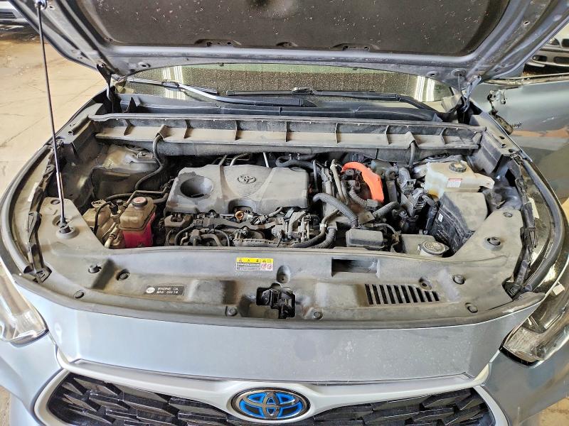 61508706 :رقم المزاد ، 5TDGBRCH4MS066049 vin ، 2021 Toyota Highlander مزاد بيع