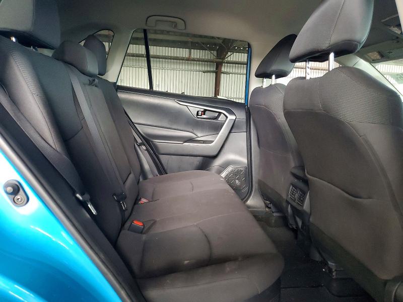 60810216 :رقم المزاد ، 2T3LWRFV6KW012770 vin ، 2019 Toyota Rav4 مزاد بيع