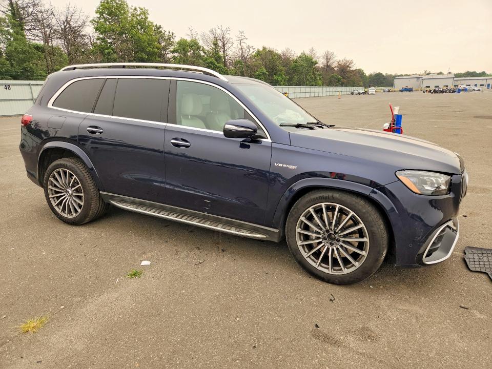 61601896 :رقم المزاد ، 4JGFF8KE7MA253635 vin ، 2021 Mercedes-benz Gls مزاد بيع