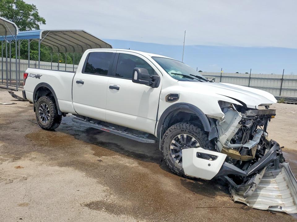 Продажа на аукционе авто 2023 Nissan Titan Xd, vin: 1N6AA1FB5PN112495, номер лота: 62230656