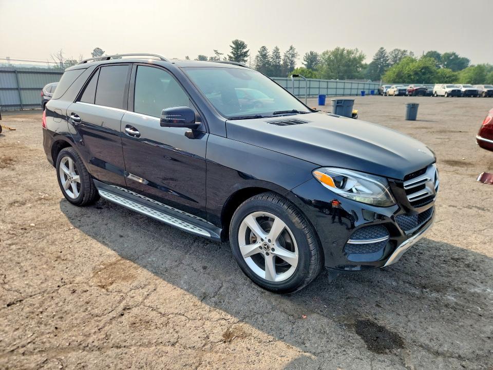 61402496 :رقم المزاد ، 4JGDA5HB1JB092609 vin ، 2018 Mercedes-benz Gle مزاد بيع