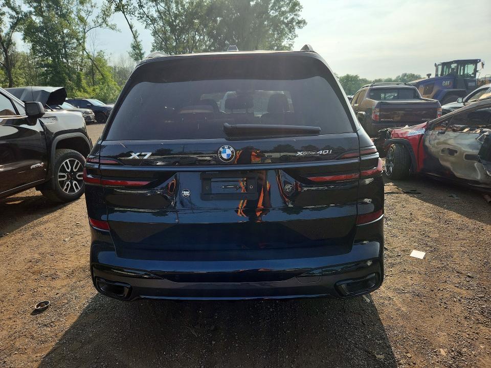60739116 :رقم المزاد ، 5UX23EM05T9420293 vin ، 2026 Bmw X7 مزاد بيع