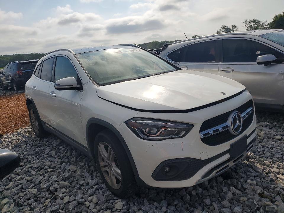 97683105 :رقم المزاد ، W1N4N4HB9MJ185058 vin ، 2021 Mercedes-benz Gla مزاد بيع
