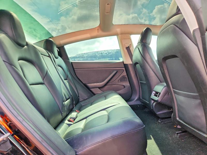 Продаж на аукціоні авто 2018 Tesla Model 3, vin: 5YJ3E1EA9JF172939, номер лоту: 60841036