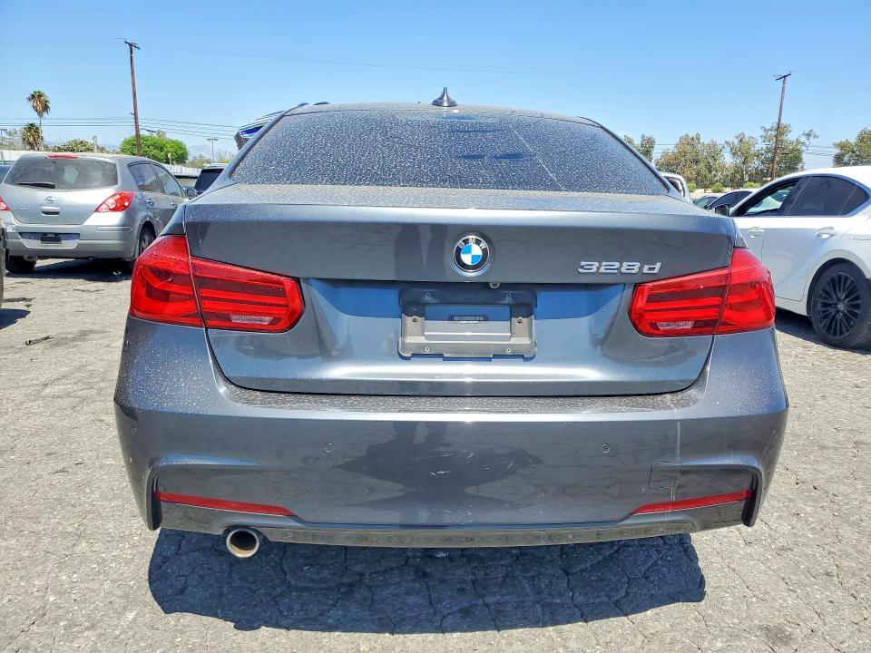 61631916 :رقم المزاد ، WBA8E5C51GK388392 vin ، 2016 Bmw 328 مزاد بيع