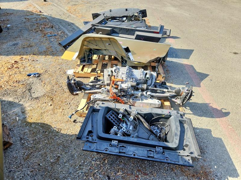 2024 Tesla Cybertruck მანქანა იყიდება აუქციონზე, vin: 7G2CEHED4RA011892, აუქციონის ნომერი: 61803466