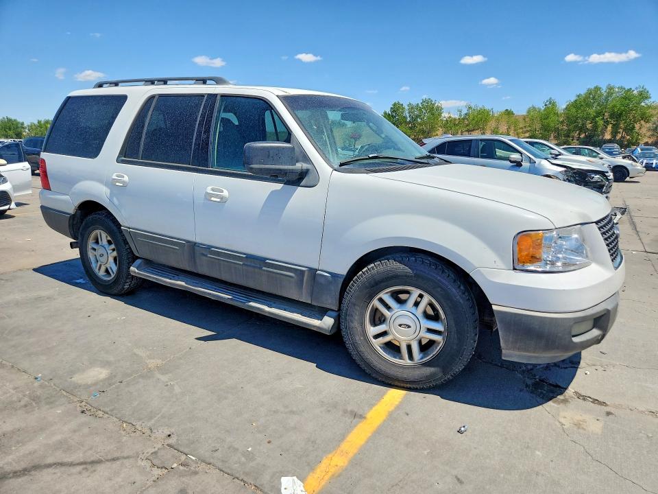2005 Ford Expedition მანქანა იყიდება აუქციონზე, vin: 1FMPU16525LA06234, აუქციონის ნომერი: 61041066