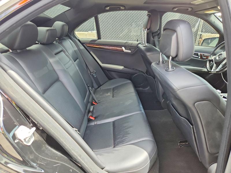 2012 Mercedes-benz C მანქანა იყიდება აუქციონზე, vin: WDDGF4HB6CR224552, აუქციონის ნომერი: 59913086