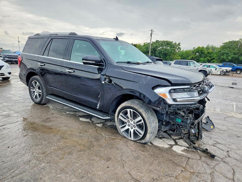 Продаж на аукціоні авто 2022 Ford Expedition, vin: 1FMJU2AT8NEA41088, номер лоту: 62333236
