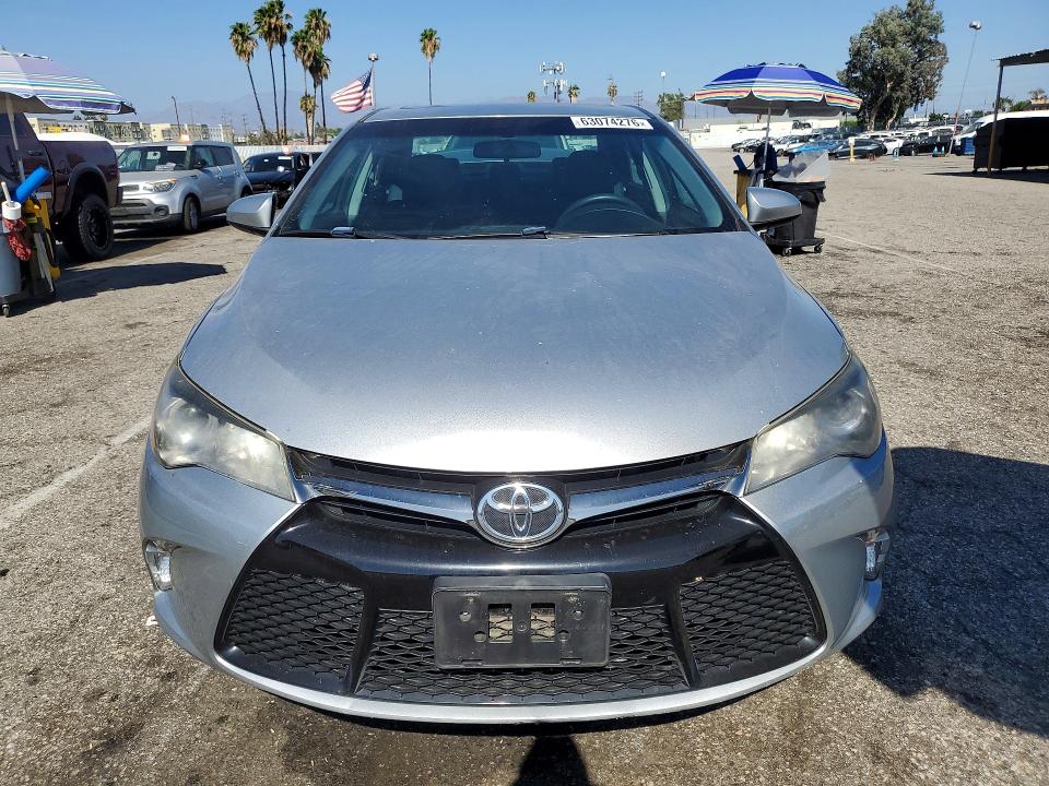 2017 Toyota Camry მანქანა იყიდება აუქციონზე, vin: 4T1BF1FK7HU425186, აუქციონის ნომერი: 63074276