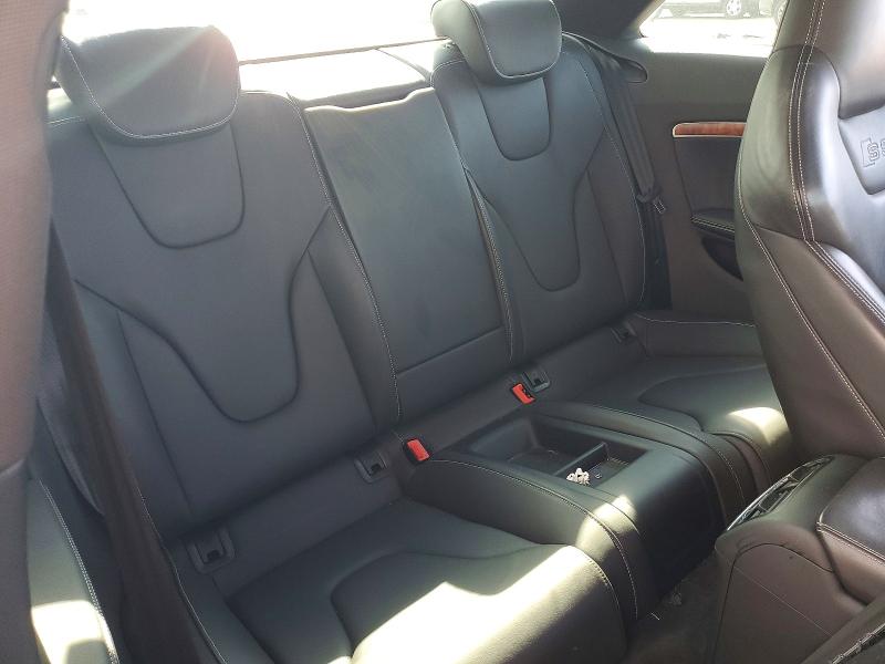59133416 :رقم المزاد ، WAUVGAFR9DA057825 vin ، 2013 Audi S5 مزاد بيع