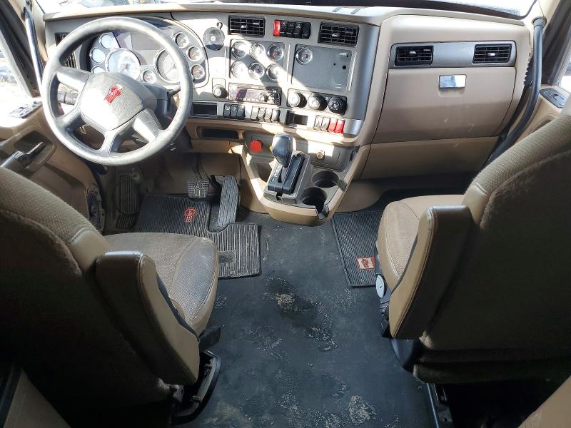 58691146 :رقم المزاد ، 1XKYDP9X6JJ179998 vin ، 2018 Kenworth Construction مزاد بيع