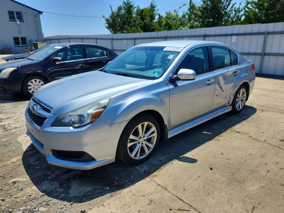 2013 Subaru Legacy მანქანა იყიდება აუქციონზე, vin: 4S3BMBC69D3012807, აუქციონის ნომერი: 61725396