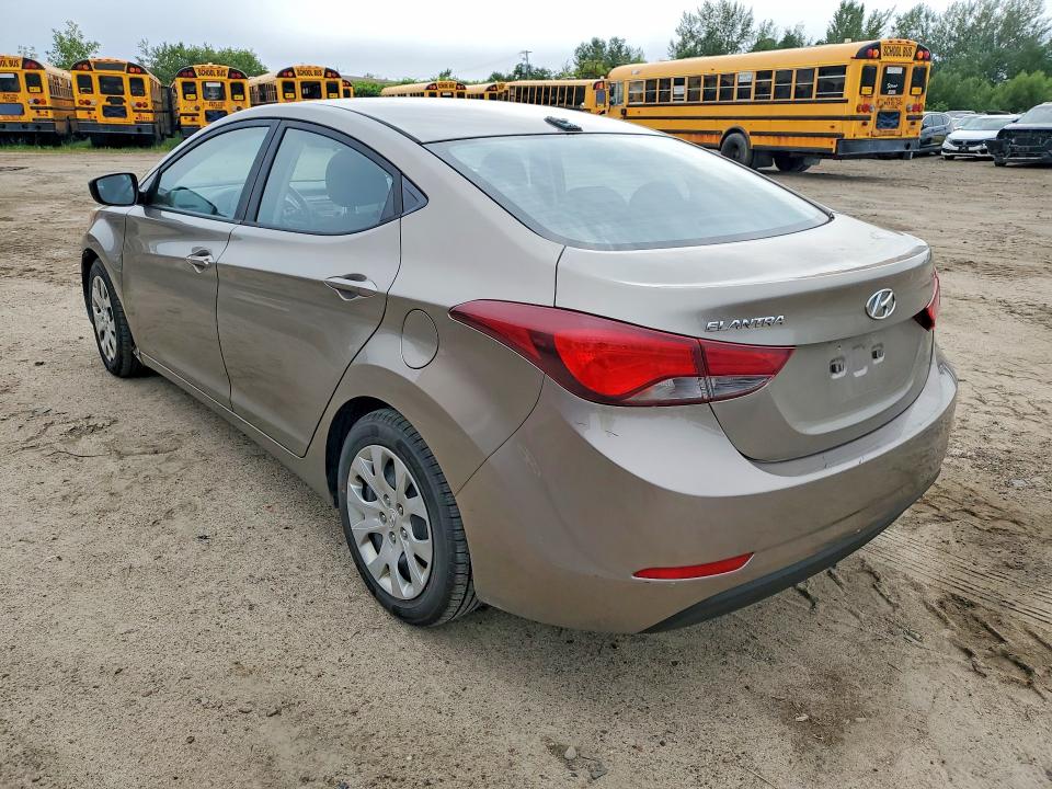 Aukcja sprzedaży 2016 Hyundai Elantra, vin: 5NPDH4AE5GH795748, numer aukcji: 61215036