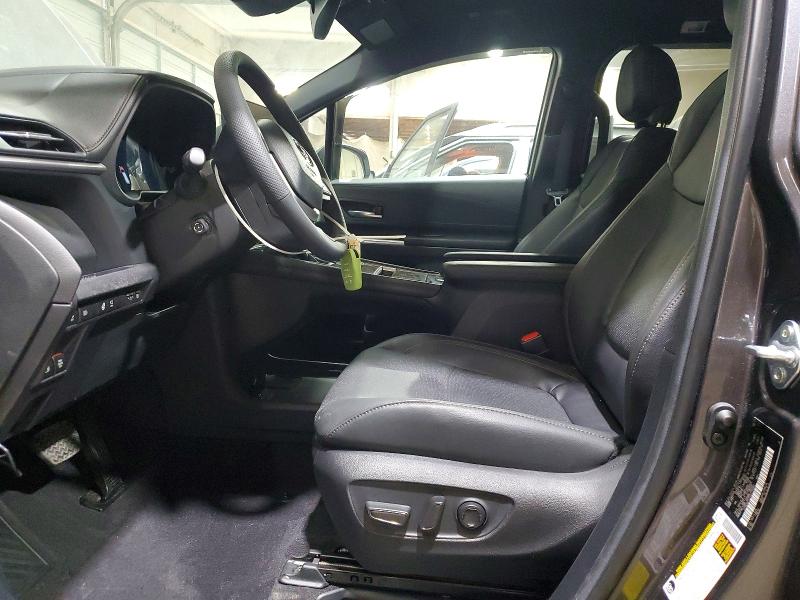 59586516 :رقم المزاد ، 5TDESKFC0SS210689 vin ، 2025 Toyota Sienna مزاد بيع