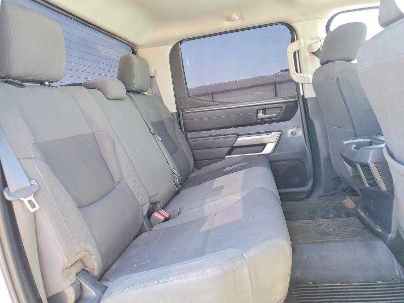 61364976 :رقم المزاد ، 5TFLA5DB5PX105797 vin ، 2023 Toyota Tundra مزاد بيع