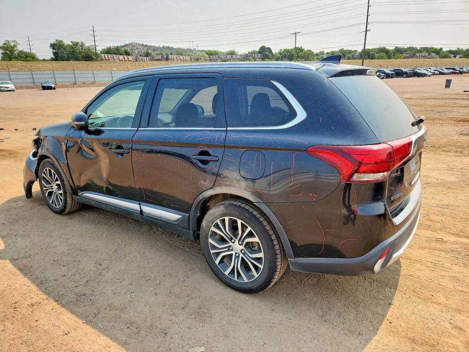 60040746 :رقم المزاد ، JA4JZ4AX1JJ001709 vin ، 2018 Mitsubishi Outlander مزاد بيع