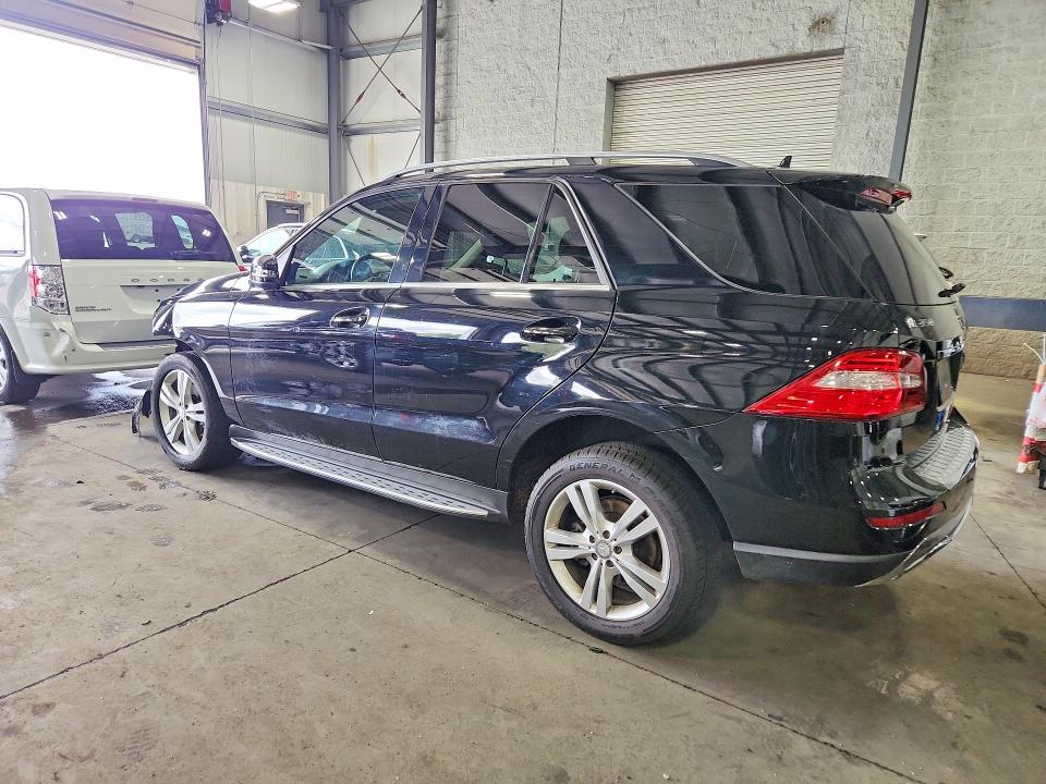 61955056 :رقم المزاد ، 4JGDA5HB6FA573999 vin ، 2015 Mercedes-benz Ml مزاد بيع