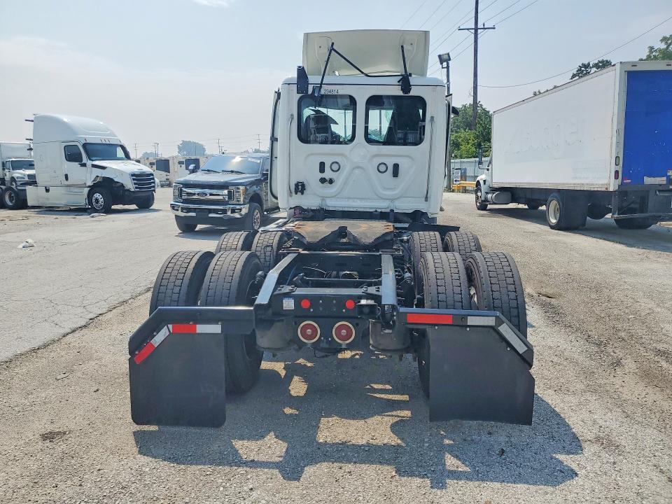 Продаж на аукціоні авто 2025 Freightliner Cascadia 116, vin: 3AKJHTDV0SDVL0279, номер лоту: 60817136