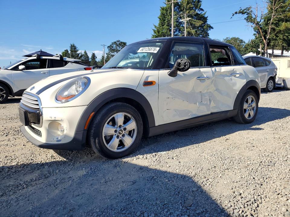 Продажа на аукционе авто 2015 Mini Cooper, vin: WMWXS5C57FT831433, номер лота: 60126876