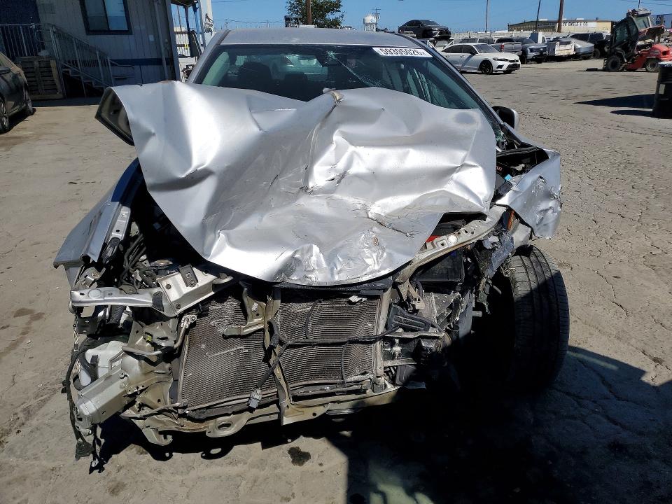 59395026 :رقم المزاد ، 5YFBURHE6HP686726 vin ، 2017 Toyota Corolla مزاد بيع