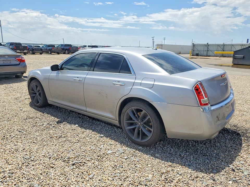 63301486 :رقم المزاد ، 2C3CCAET2DH650435 vin ، 2013 Chrysler 300c مزاد بيع