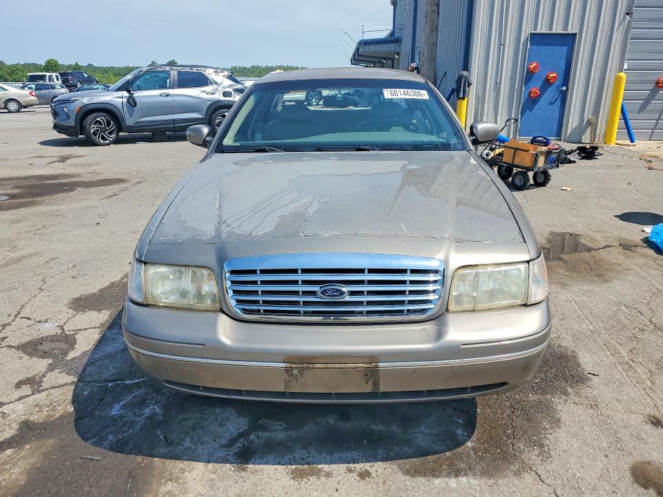 Aukcja sprzedaży 2002 Ford Crown Victoria, vin: 2FAFP74W72X131286, numer aukcji: 60146306