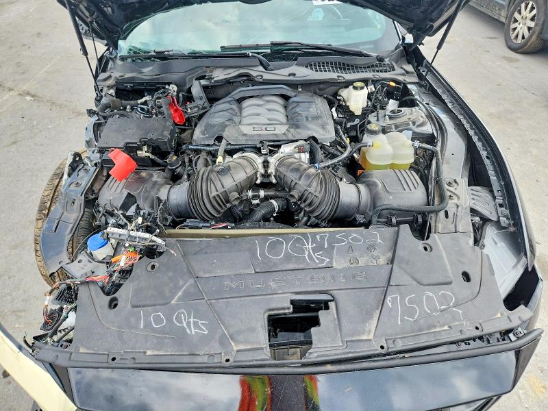61697296 :رقم المزاد ، 1FA6P8CF3R5417963 vin ، 2024 Ford Mustang مزاد بيع