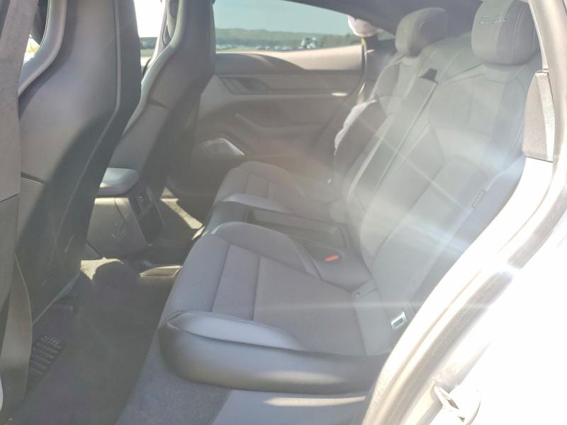60963066 :رقم المزاد ، WP0AC2Y14MSA63409 vin ، 2021 Porsche Taycan مزاد بيع